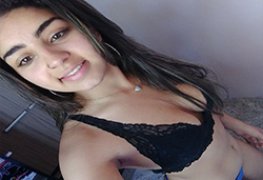 Adriana Monteiro novinha rabuda de SP confiou no corno e caiu na net