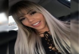 Alexandra cavala gostosa caiu na net peladinha