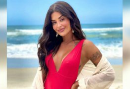 Aline riscado pagando peitinho em vídeo no instagram