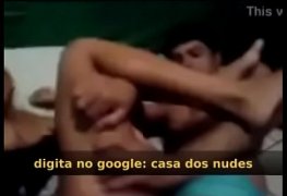 Amiga filha da puta filma a coleguinha e diz que vai jogar na net