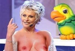 Ana Maria Braga pelada