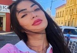 Ana Otani foi flagrada sentando na rola do cara