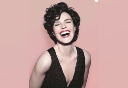 Ana paula arósio pelada se masturbando no filme como esquecer