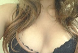 Asiática amadora linda