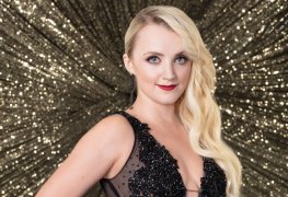 Atriz Evanna Lynch nua nua em fotos vazadas