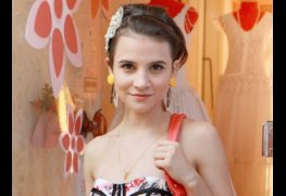 Bianca comparato pelada em cena de tortura na série 3%