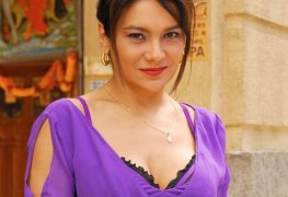 Caiu na net atriz Dira Paes pelada em cena de sexo