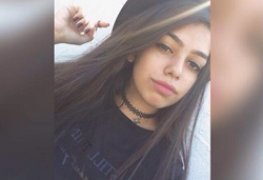 Caiu na net fotos da Camila novinha gata