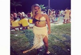 Caiu na net Jhennifer Jhullia de Campinas em fotos caseiras amadoras