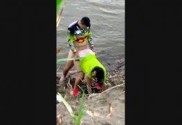 Caiu no whatsapp ciclistas fudendo na beira do rio Parana