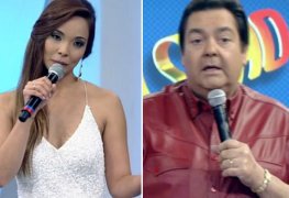 Carol Nakamura: a gostosa do Faustão peladinha
