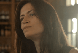 Clara Choveaux Levando Uma Chupada No Filme Rodantes