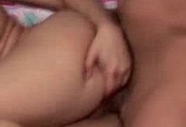 Comi a novinha rodada da minha rua