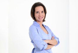 Cristina kessler pelada em cena de sexo na banheira no filme 3 efes