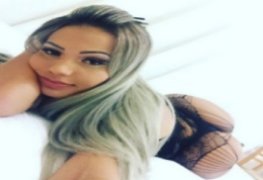 Dançarina de funk caiu na net toda meladinha depois do baile