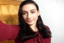 Dani novinha linda confiou no namorado virtual e caiu na net