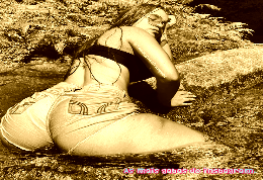Dez fotos que podem provar, que as baixinhas sao muito sensuais e gostosas...