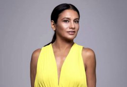 Dira paes pelada cavalgando gostoso em cena de sexo - divino amor