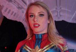 Dixie Lynn é uma Capitã Adolescente Marvel