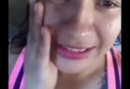 Ela nunca aguenta quando eu como ela