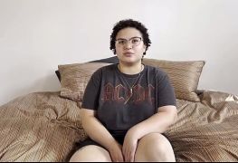 Elenco Curvy: Novato tímido peituda com curvas incríveis é escalado no primeiro pornô