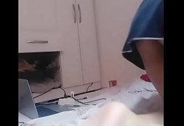 Em casa as escondidas se tocando