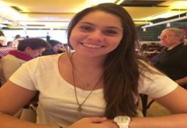 Estudante de odonto perdeu o cel e caiu na net pelada