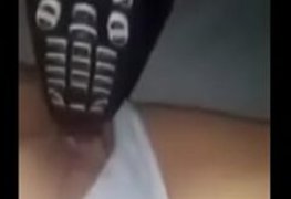 exibida novinha na masturbação