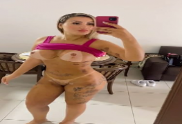 famosa pelada Andressa Urach nua