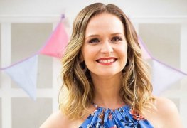 Fernanda rodrigues pelada em cena de sexo na novela o astro