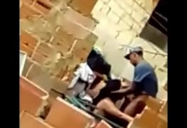 filmou os vizinhos na putaria
