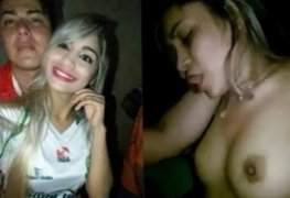 Flagra Kelly Araujo liberando sua pepeka gostosa pra os amigos de infancia
