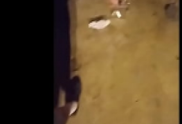 Fodi a bucetinha da novinha na praia