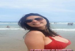 Fotos amadoras de uma gatinha do facebook, segunda parte.