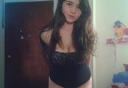 Fotos da Yasmin Santos nua caiu na net