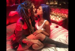 Funkeira tati zaqui e dread hot se pegando gostoso