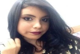 Gabi novinha recepcionista peituda peladinha cheia de tesão