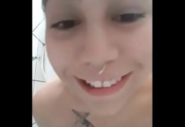 Gostosa novinha exibida