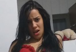 Gozou pela primeira vez batendo siririca caiu na net