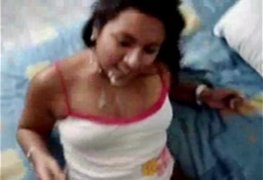 Jaqueline morena safada dando pro cunhado e levando gozada