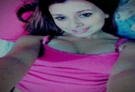 Kaliane e Luana amigas parceiras se pegando nuas na banheiro