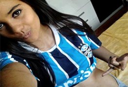 Karina comemorando o título da Libertadores