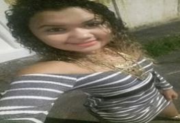 Katina novinha brasileira roda peladinha no whatsapp da favela