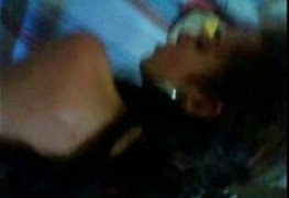 Larissa da zona leste dando o cuzinho caiu na net