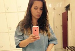 Linda medica caiu na net peladadinha