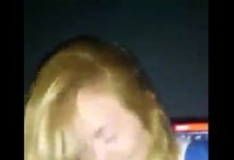 Loirinha na mamada