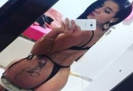 Luana e Kaliane duas gostosas do instagram em nudes caseiros