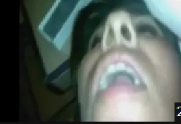 Madura gemendo gostoso