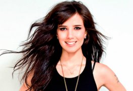 Marjorie estiano pelada fazendo sexo na série sob pressão