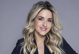 Monique alfradique pelada fazendo sexo na série a segunda vez
